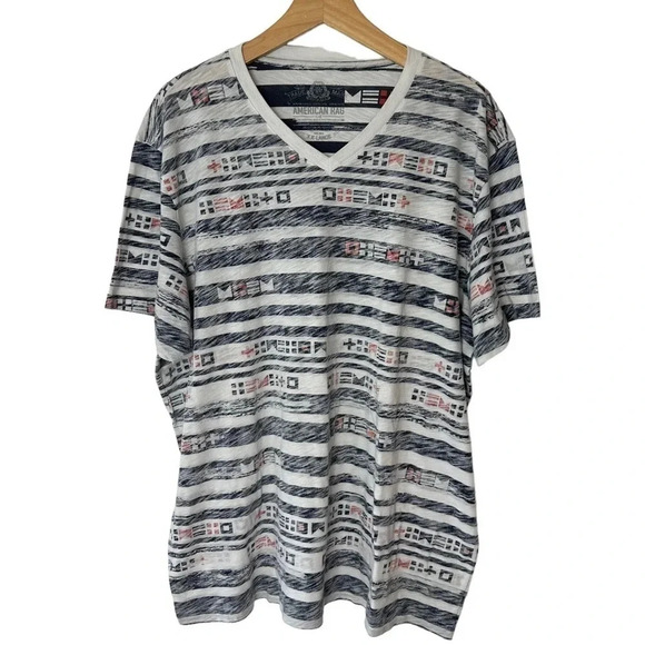 American Rag XXL red white & blue nautical print‎ v-neck T-shirt - Picture 1 of 4